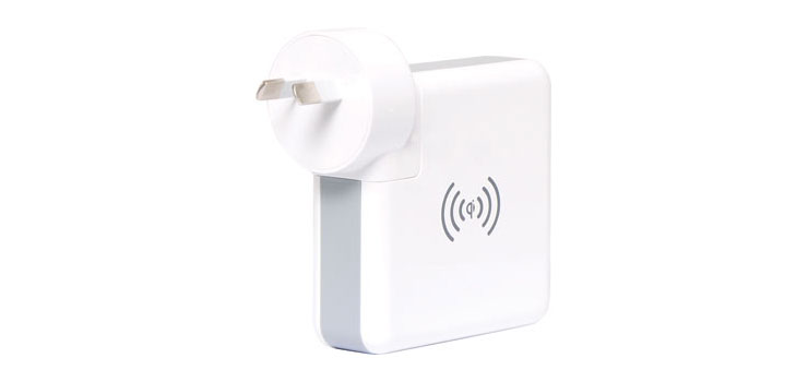 A0319 Global Travel USB Smart Charger  and Wireless Power Bank