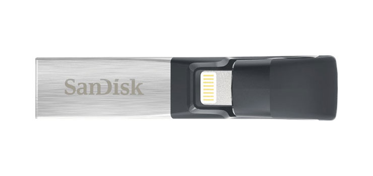 D0424 iXpand IOS 16GB Flash Drive