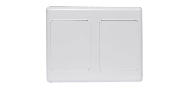 P8033 Altronics White Dual Blank Wallplate Cover
